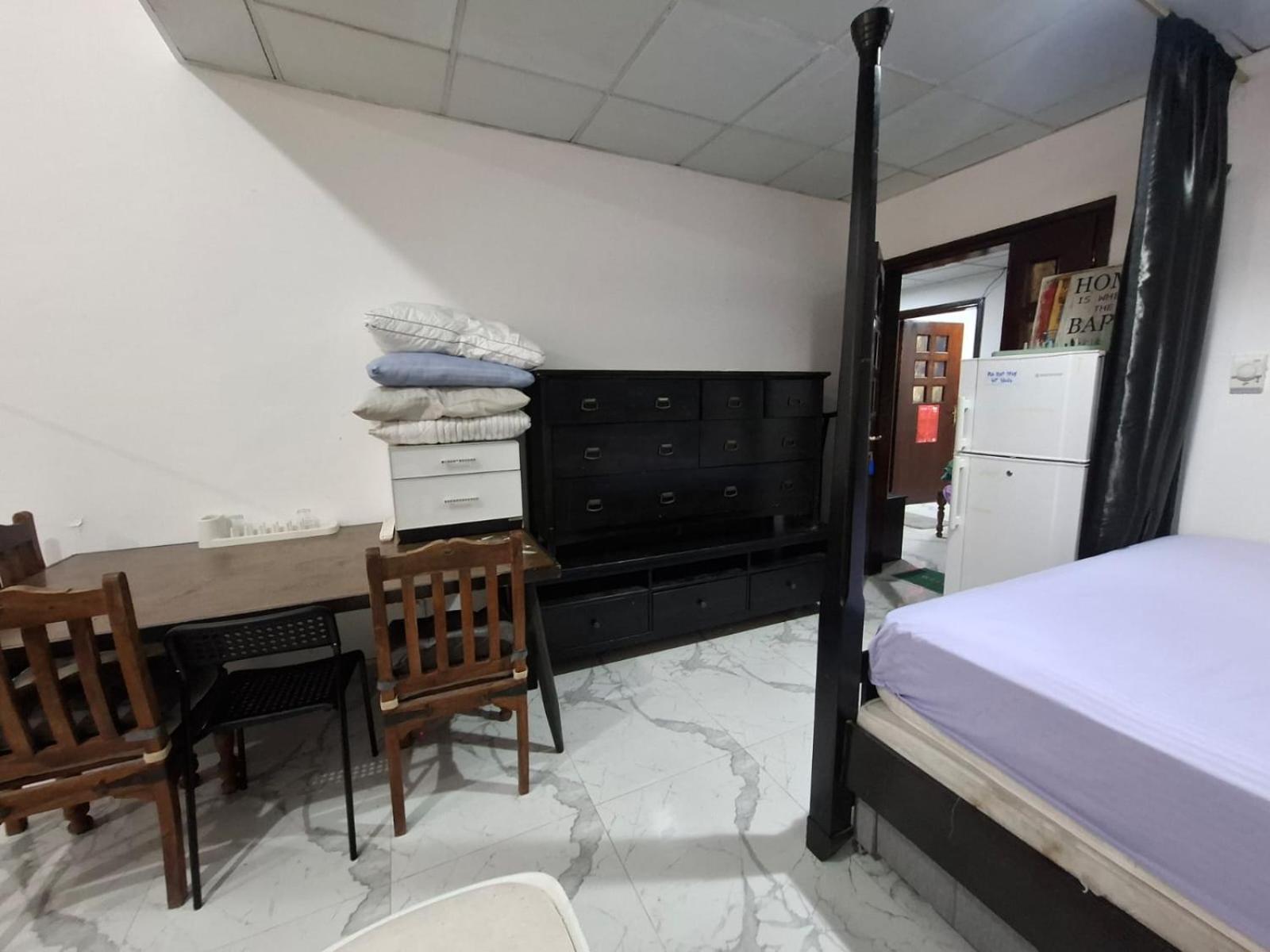 4 Beds In A For Group