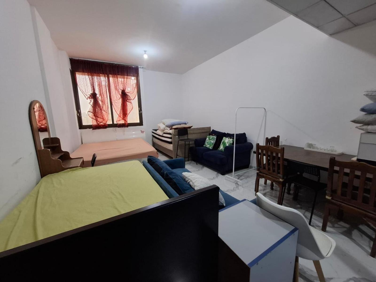 4 Beds In A For Group Homestay Abu Dhabi